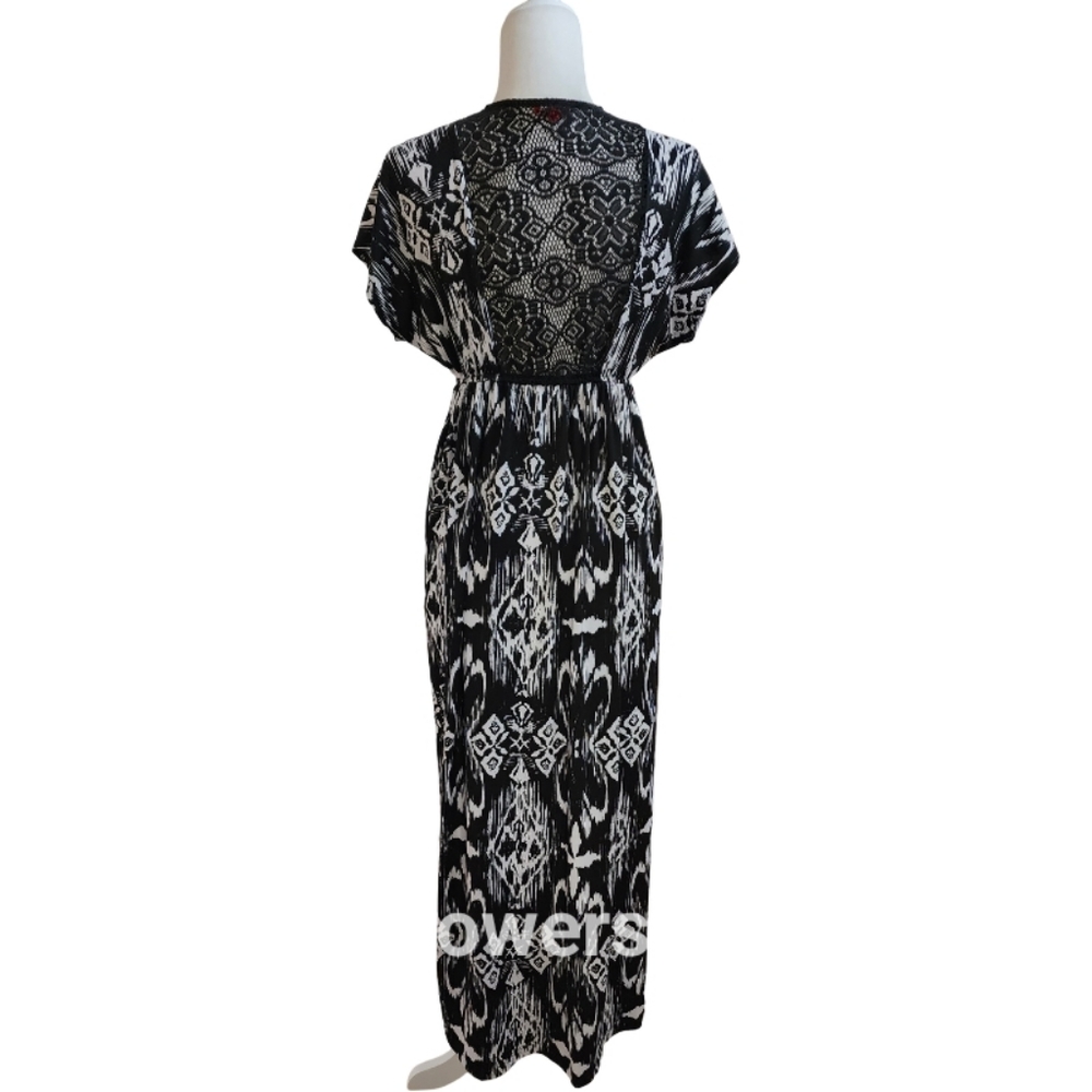 Bongo Black & White Maxi Dress w Lace Back - Picture 2 of 7